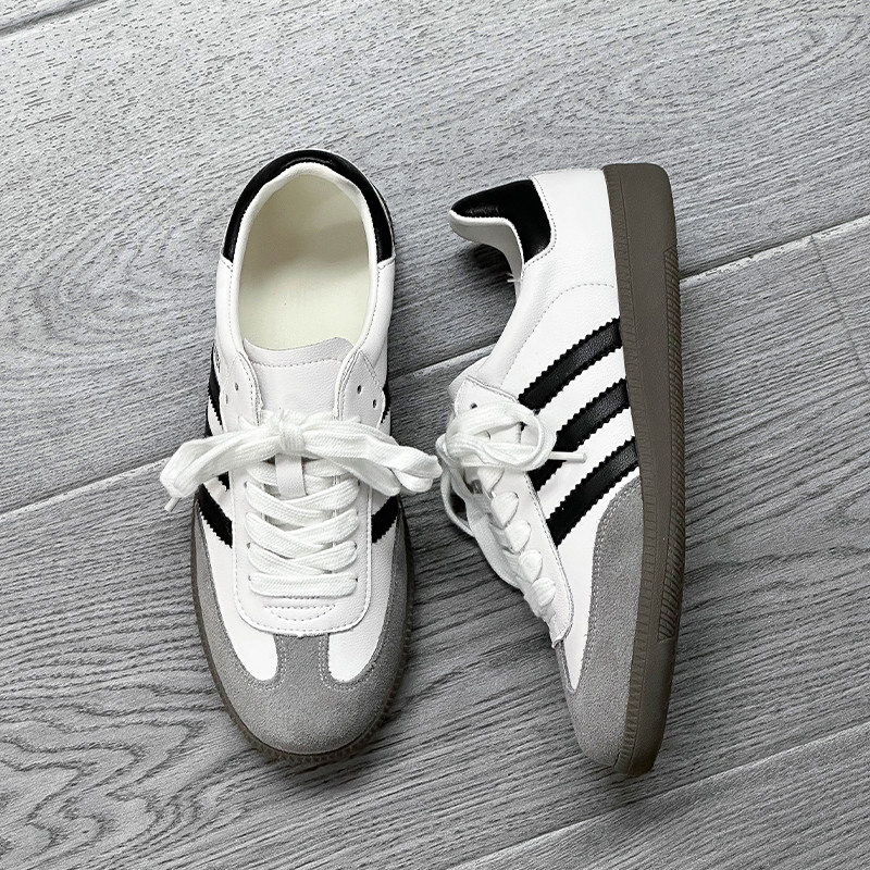 复古羊皮三条杠阿甘德训鞋女休闲运动鞋真皮小白鞋韩版百搭板鞋潮
