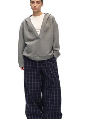 SILVERLOTUS 灰色/黑色肌理连帽大V领叠穿套头宽松上衣卫衣