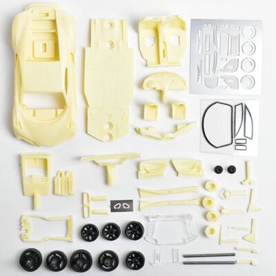 build drive 1:64 布加迪 凯龙 chiron 树脂汽车模型 拼装 手工