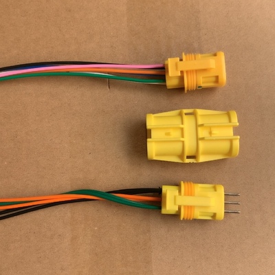 重汽配件汕德卡风扇离合器插头