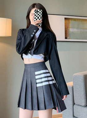 百褶裙女四条杠灰色学院风西装设计感秋冬超短半身a字裙子 jk裙tb