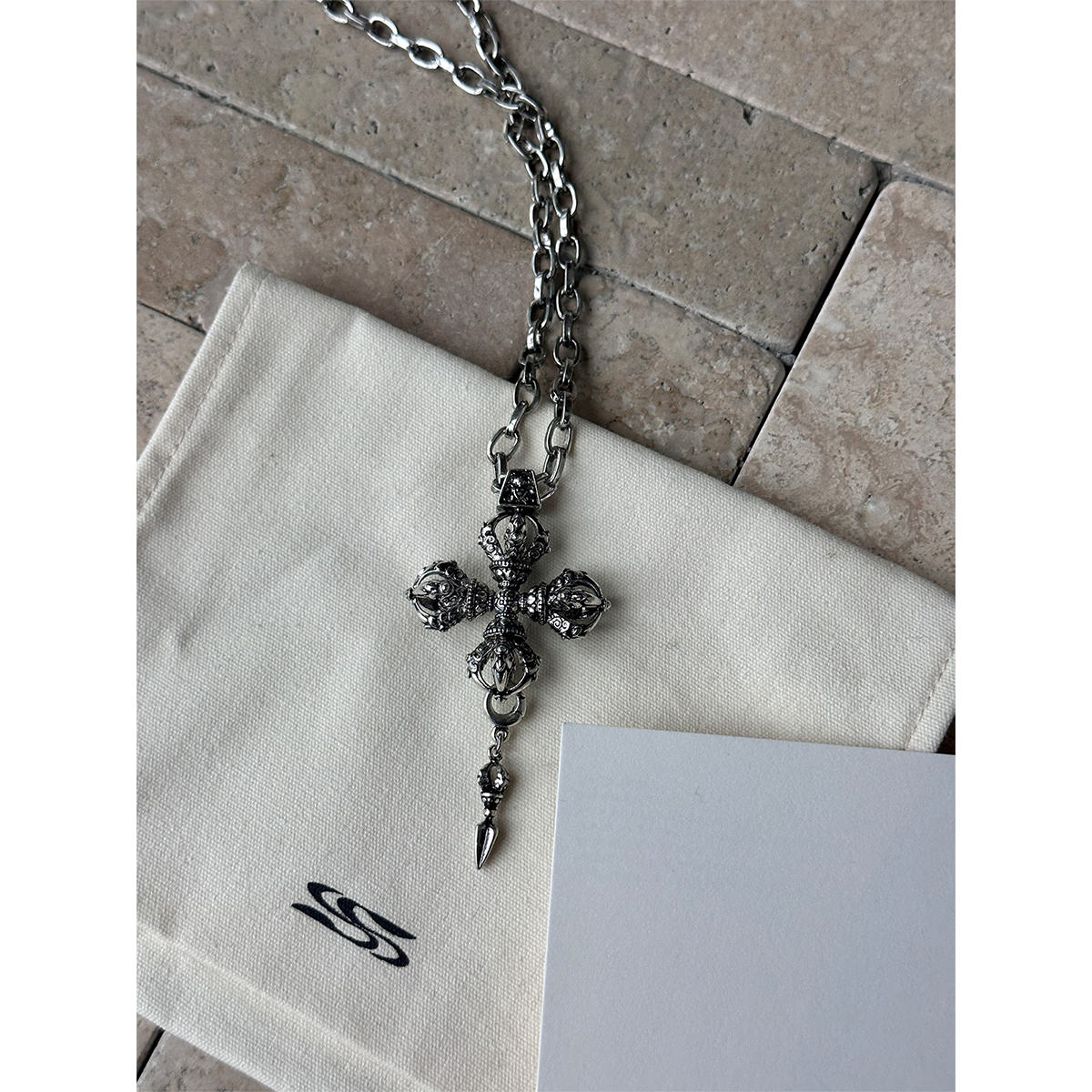SOLSOL买手店 SOUL HUG 24秋冬新款 设计师品牌 十字金刚杵项链