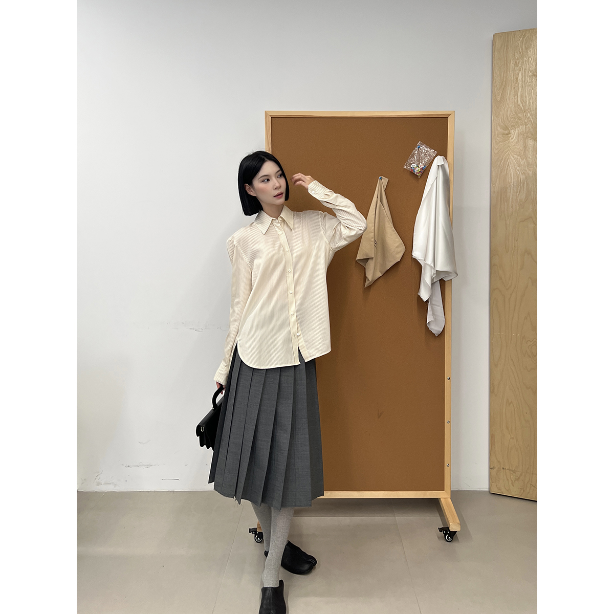 SOLSOL买手店 ETHOR 设计师品牌24秋 冬百褶半裙