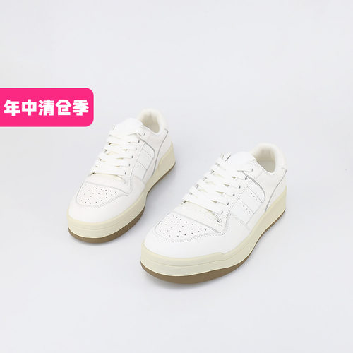 可媚圆头牛皮系带透气孔休闲鞋女