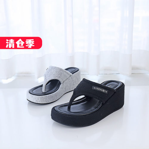可媚绒布面坡跟人字拖厚底夹板鞋