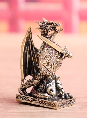 纯黄铜龙战士飞龙展翅茶宠摆件