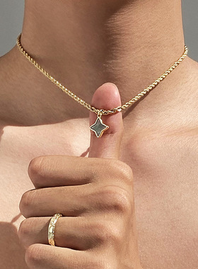 钛钢项链 金色四角幸运星复古钛钢吊坠男女同款防水防汗不掉色ins