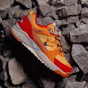 卡虎 Karhu FusionXC 全皮秋冬防水款 户外徒步 熔岩红 复古跑鞋