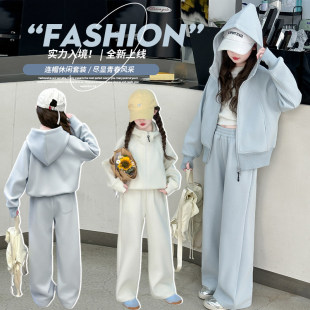 好看两件套2026潮新款超上衣春装套装运动女童连帽卫衣儿童阔腿裤