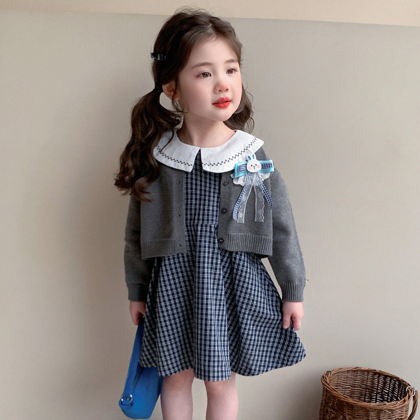 款超春秋格子2026裙子春秋装套装连衣裙女儿童女童好看风学院宝宝