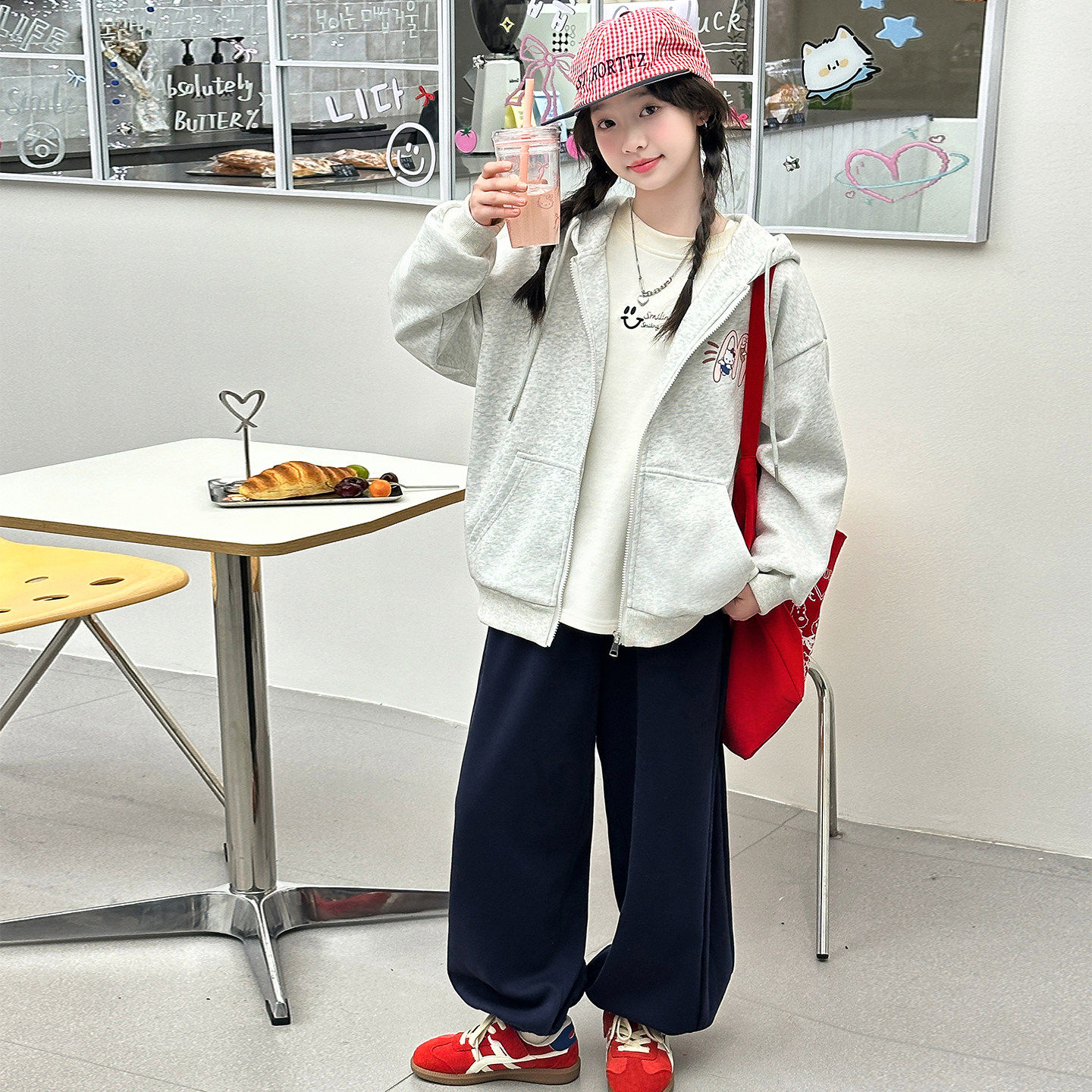 大中款上衣儿童衣服女童装春秋新款开衫卫衣洋气连帽2026外套春装