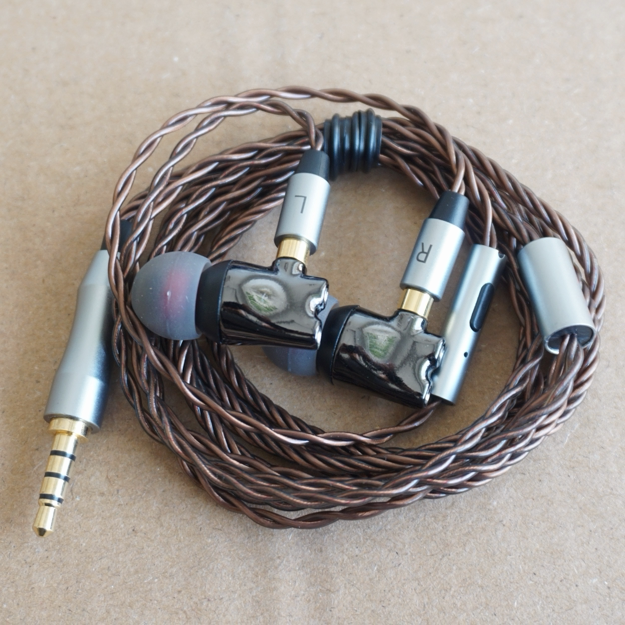 金属微动圈德国IE800监听发烧入耳式耳机mmcx口三频均衡有线蓝牙