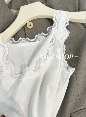 蕾丝拼接吊带背心女大弹力修身显瘦遮副乳无袖内搭t恤打底衫黑白
