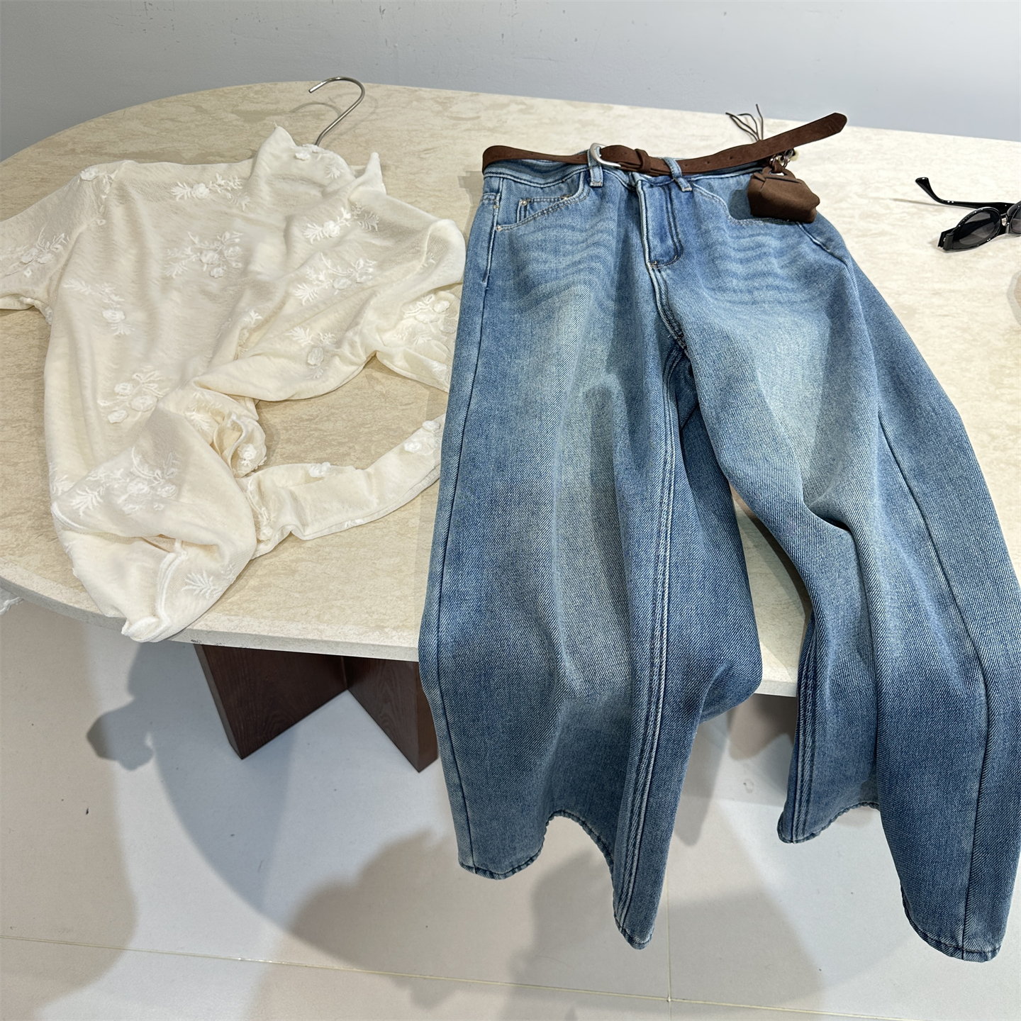 复古蓝色加绒牛仔裤女冬2025新款高腰显瘦百搭宽松加厚阔腿九分裤