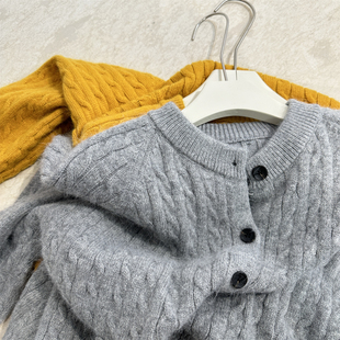 灰色复古麻花兔毛毛衣外套女秋冬叠搭层次感宽松圆领毛感针织开衫