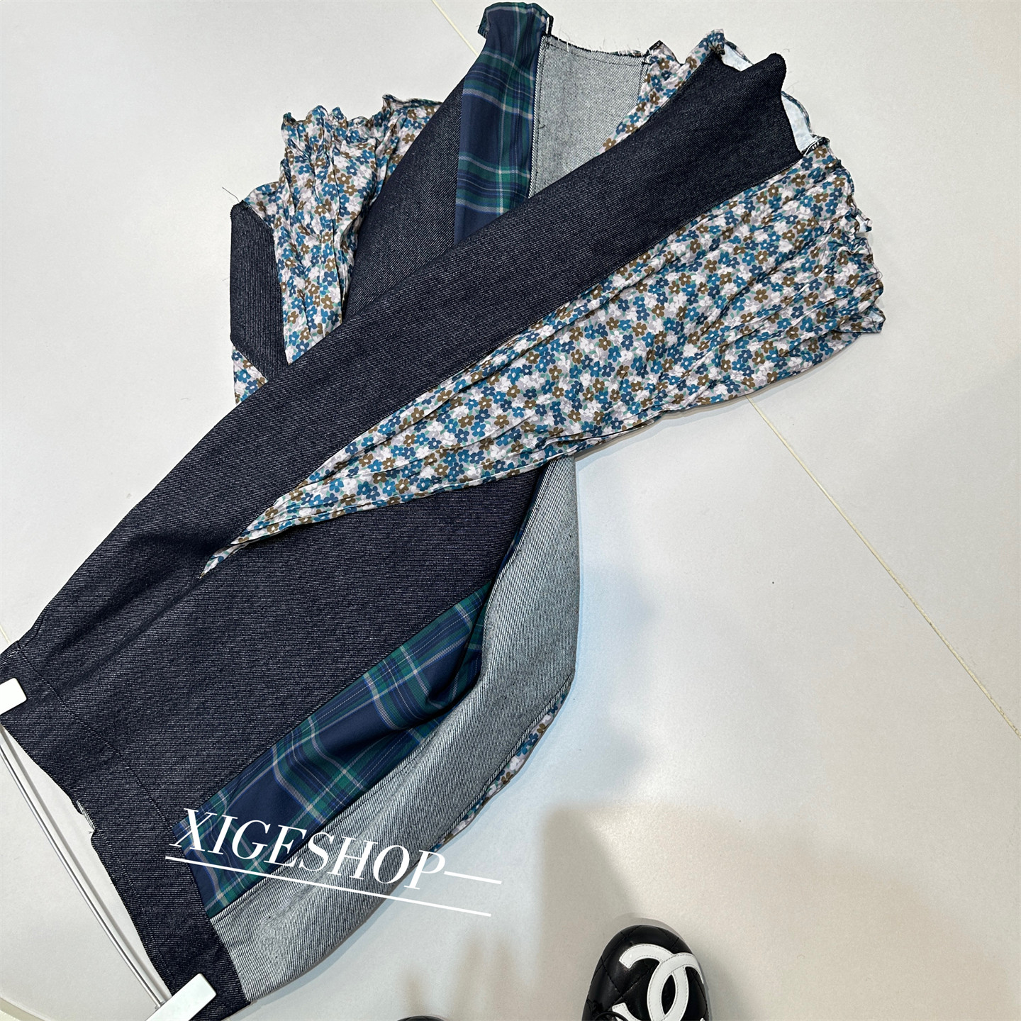 复古设计感森系拼接碎花格纹牛仔半身裙女高腰显瘦不规则中长裙秋