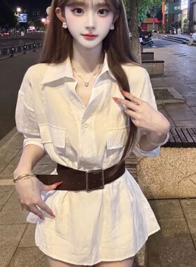 韩系白色Polo领衬衫连衣裙女早秋纯欲小个子气质修身显瘦收腰短裙