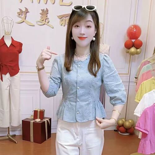 2025早秋新款法式花边领镂空设计感洋气减龄收腰显瘦气质衬衫女