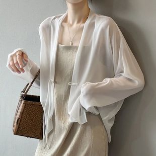天丝新中式 白色坎肩披肩防晒衣薄 V领盘扣防晒开衫 女外搭外披小衫