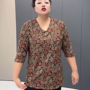 早秋中长款V领七分袖大码打底衫宽松遮肚时尚印花百搭中年上衣女