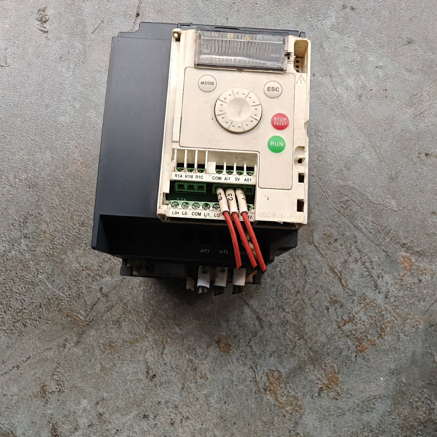 议价变频器 ATV12HU15M2适用