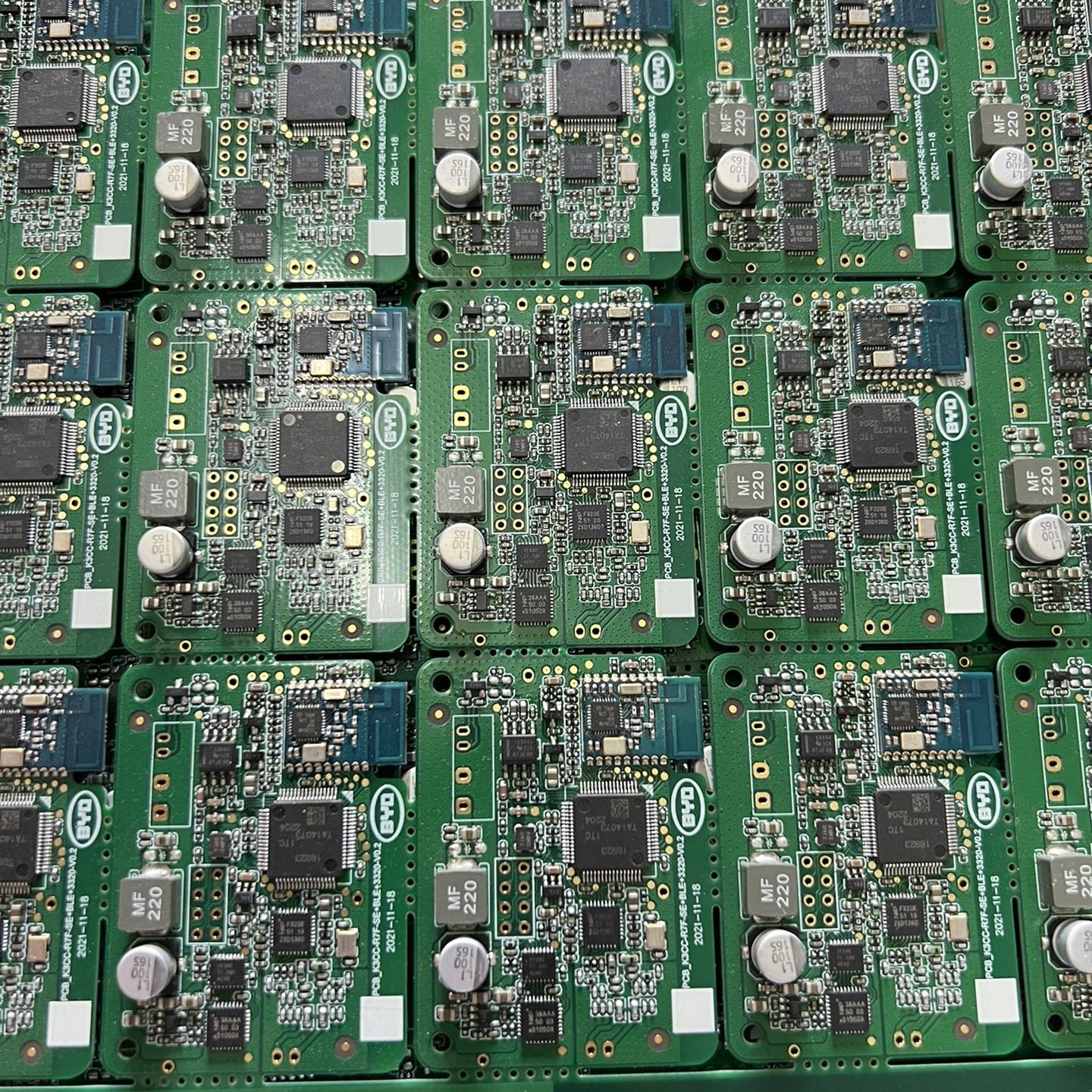 议价电路板107张，价2675元适用