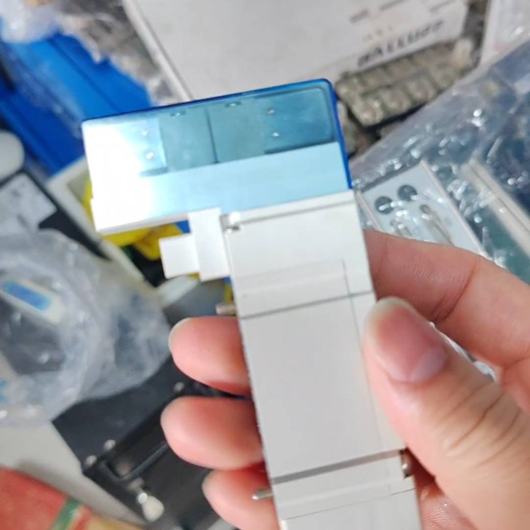 议价SMC电磁阀 SY5200-5U1  成色漂亮,以下适用