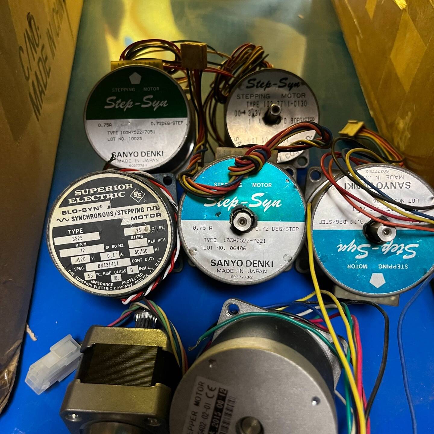 议价进口电机 SS25 103H7522-7051适用