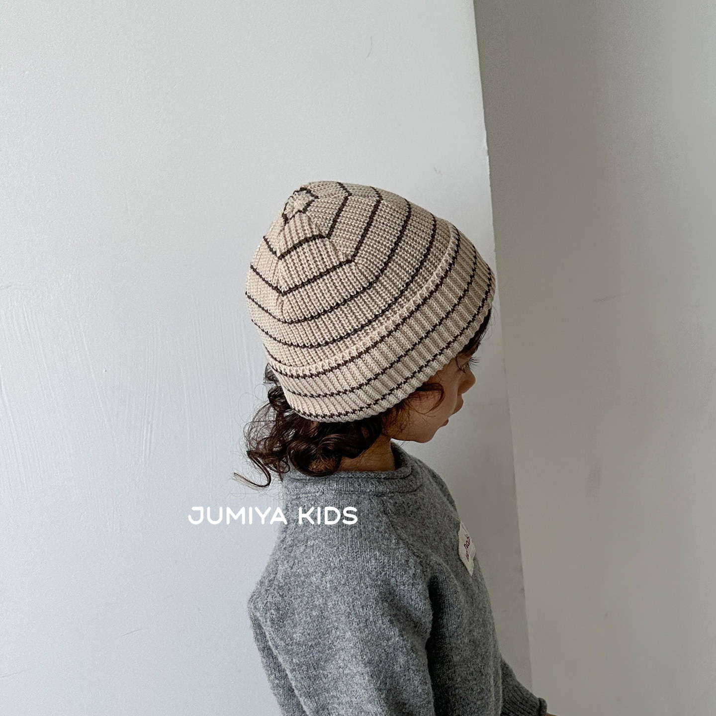 潮酷条纹帽儿童护耳瓜皮帽