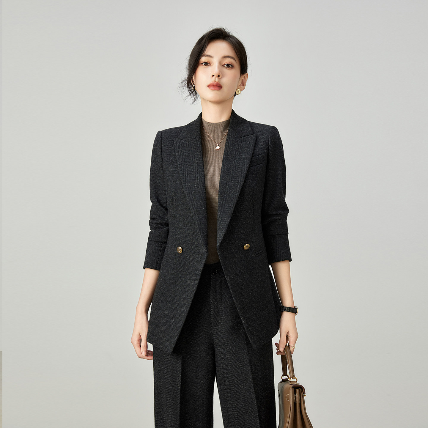 秋冬新款黑色人字纹羊毛呢厚款西装上衣外套高端职业直筒裤套装女,女装/女士精品,西装,淘宝优惠券,粉丝福利购,淘宝优惠卷