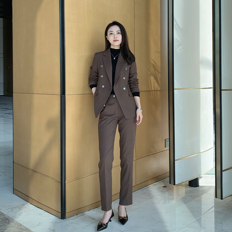 2023冬季深咖色羊毛呢料厚款职业西服外套气质显瘦商务西装套装女