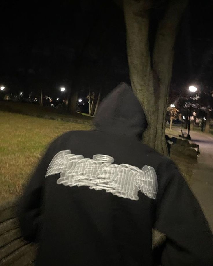 潮流宽松休闲连帽卫衣