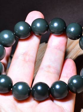 新疆的猫 66.6克，14mm肉质特别细腻的黑青玉细料圆珠手链LLK34