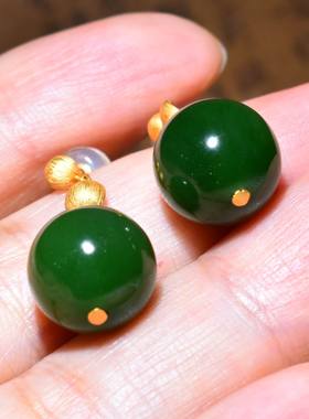 新疆的猫JJ122516  6.2克，精美的俄料碧玉18k金镶嵌圆珠耳坠