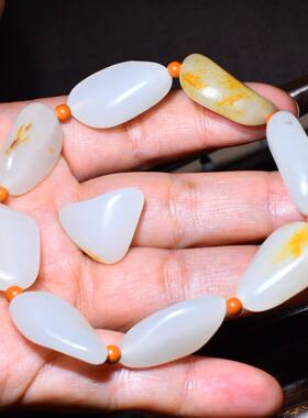 新疆的猫40克，白细油的白玉籽料原石手链SBH282