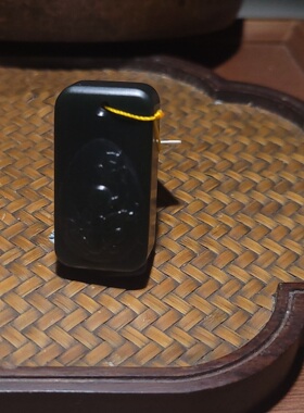 新疆的猫YQ111004 27.4克油润胶质感和黑度不错青海黑青玉猴子