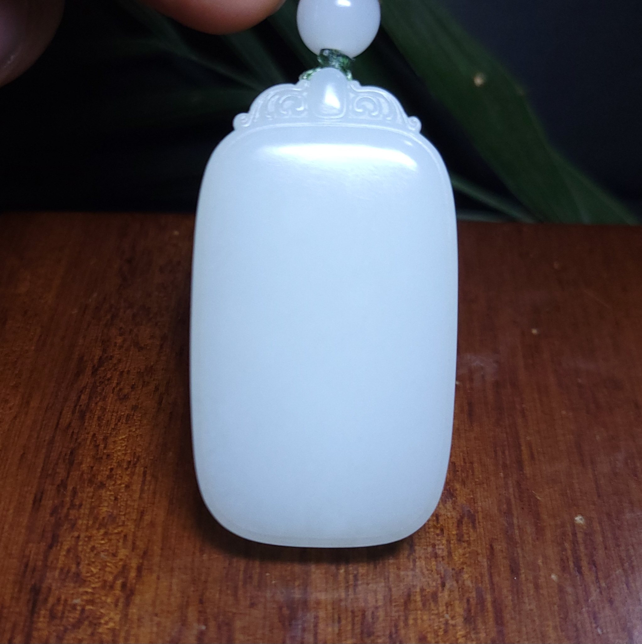 Z121504 29.3克，细腻高脂份油糯老俄料羊脂白玉平安无事牌