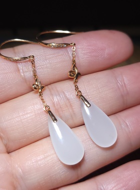 新疆的猫zg111305 4.0克精美冰糯青海羊脂玉18k金镶玉水滴形耳坠