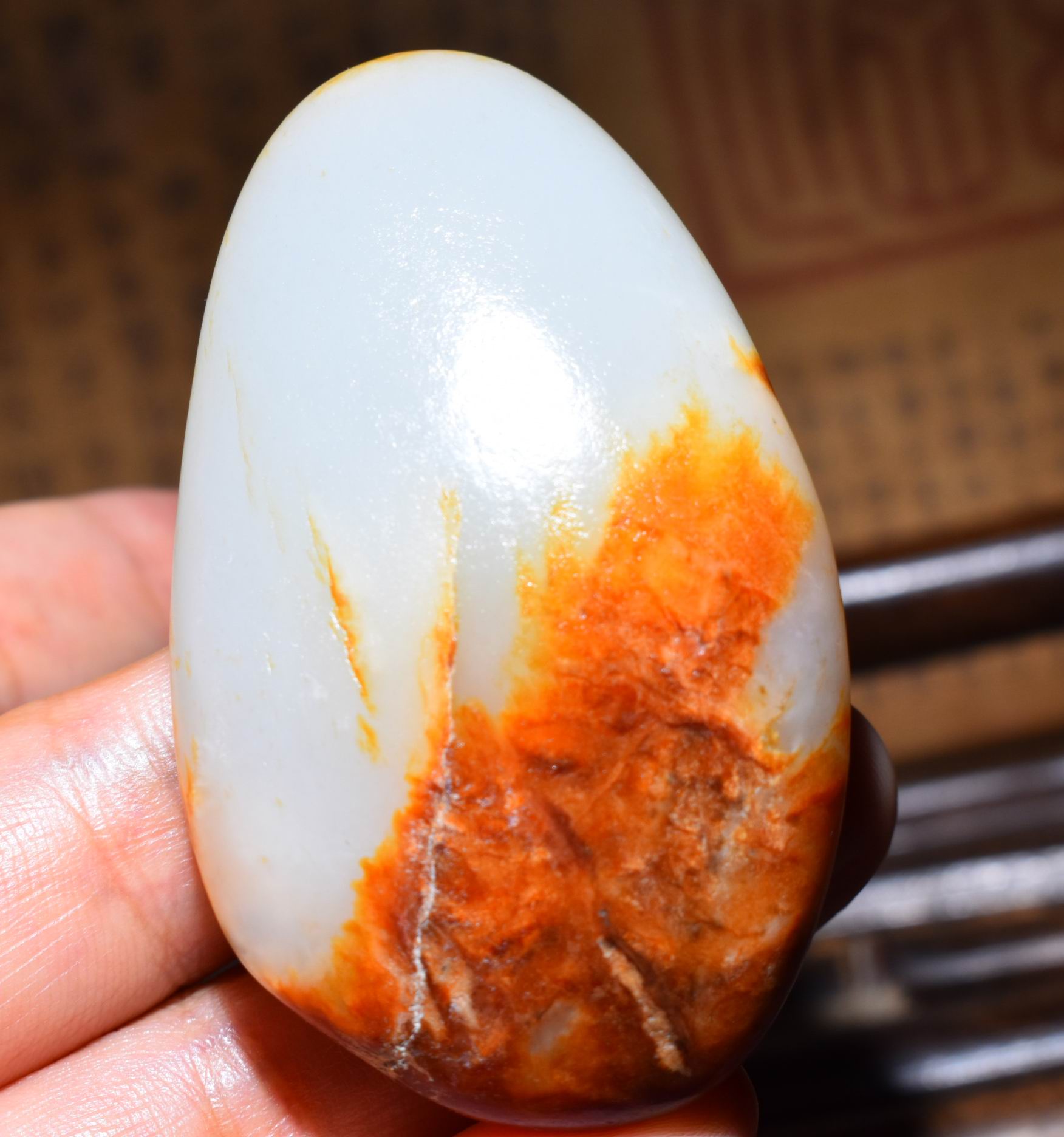 新疆的猫 62.2克，细润高脂粉挂艳红皮白玉籽CD13