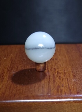 Z032502新疆的猫9.2克R18高脂份细润三色黑白一线天青花籽大圆珠