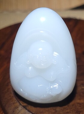 YQ021103 新疆的猫48.4克超熟糯顶细高油新疆且末羊脂白玉苏工佛