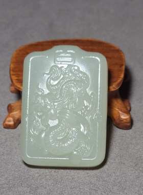 新疆的猫L111701 24.8克，肉质细腻油份极高的且末青白玉龙牌