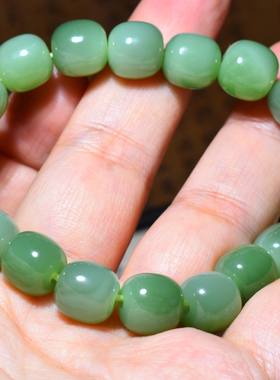 新疆的猫JJ122510  31.3克，油亮粉绿色老料碧玉老型珠手链