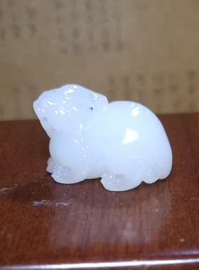 新疆的猫Z082204 16.3克顶白早期黑皮老俄料羊脂玉苏工招财貔貅