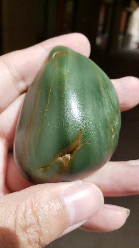 新疆的猫98.4克，太少见的活猫，稀有收藏品转色沙枣青玩籽B418
