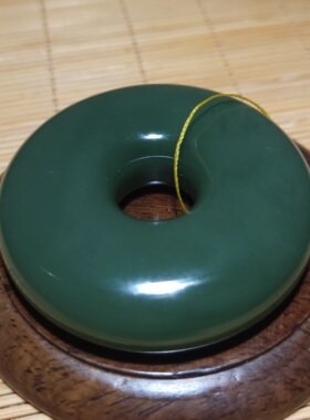 新疆的猫zg120509 58.8克粉度极高俄料碧玉瓷蓝大平安扣挂坠/把件
