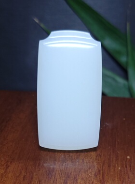 Z010803 新疆的猫27.0克极糯润“油膏料”羊脂白平安无事牌和田玉