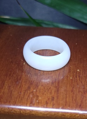 新疆的猫Z010602 4.8克，R18.8润如脂“油膏料”三高羊脂白玉戒指