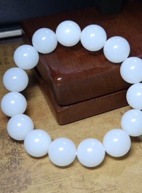 Z031604新疆的猫 75.3克R15强油脂感高白细糯高端大气羊脂白手串