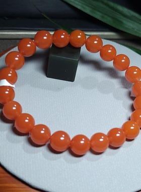 新疆的猫Z010505 23.5克，R9.5特细特油亮色泽惊艳樱桃红南红手串